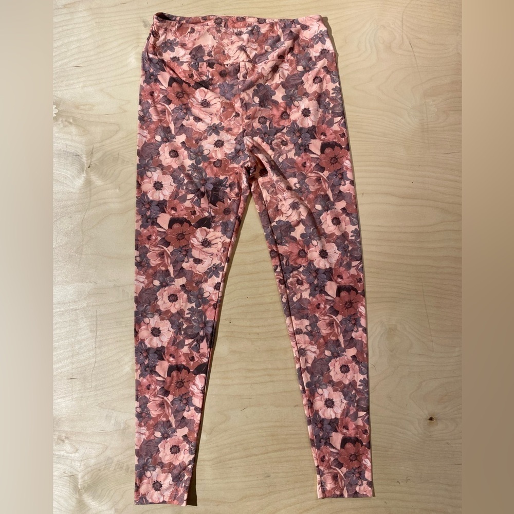 Lularoe Leggings Size T/C (Tall/Curvy) (HJ)